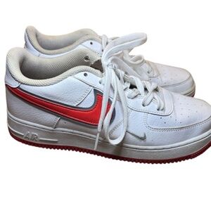 Air Force 1 SE GS 'Mini Swoosh - White Habanero Red'